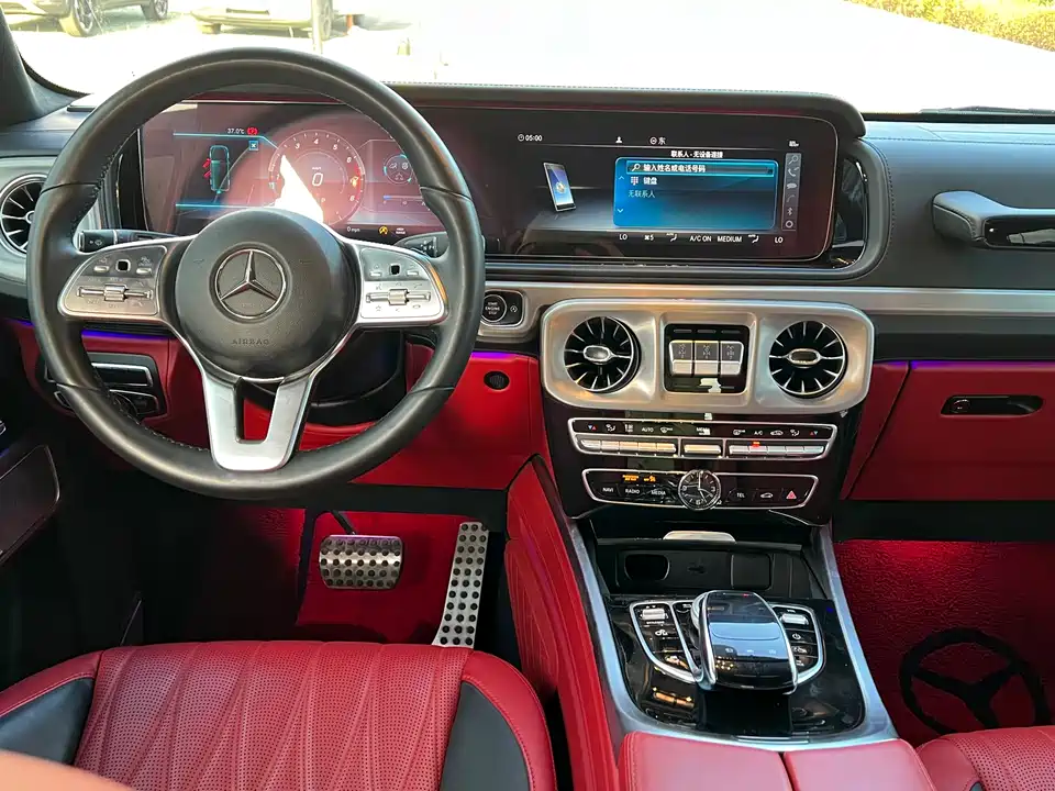 Mercedes-Benz G-class