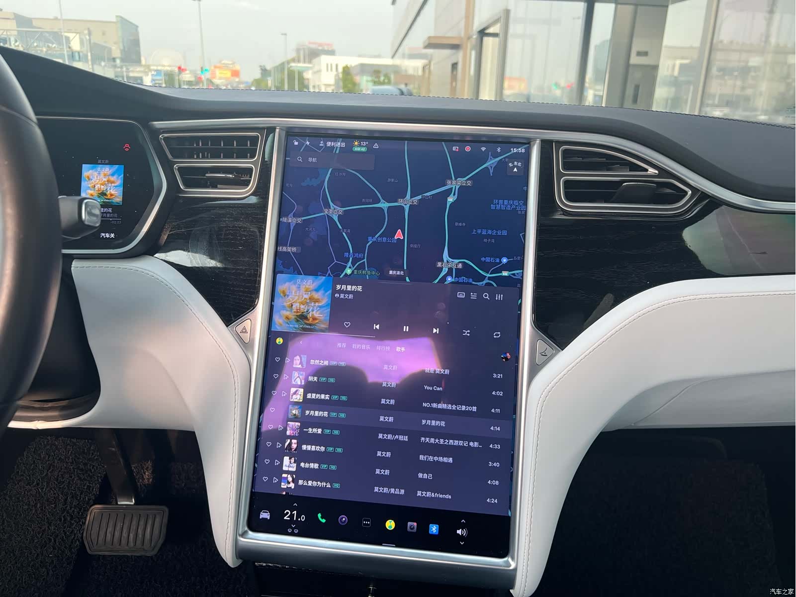 Tesla Model X, 2017 10