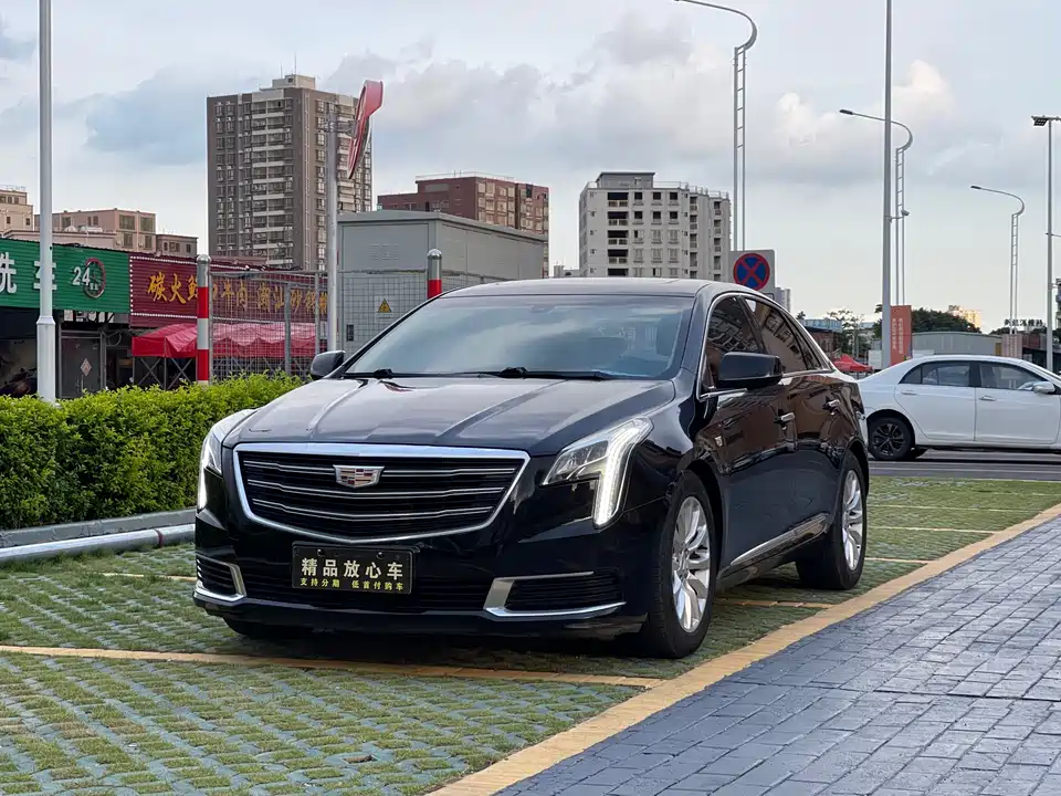 Cadillac XTS