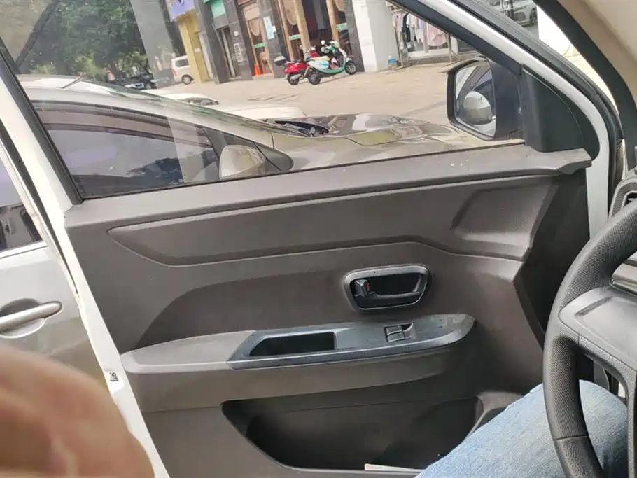 Wuling Wuling Hongguang V