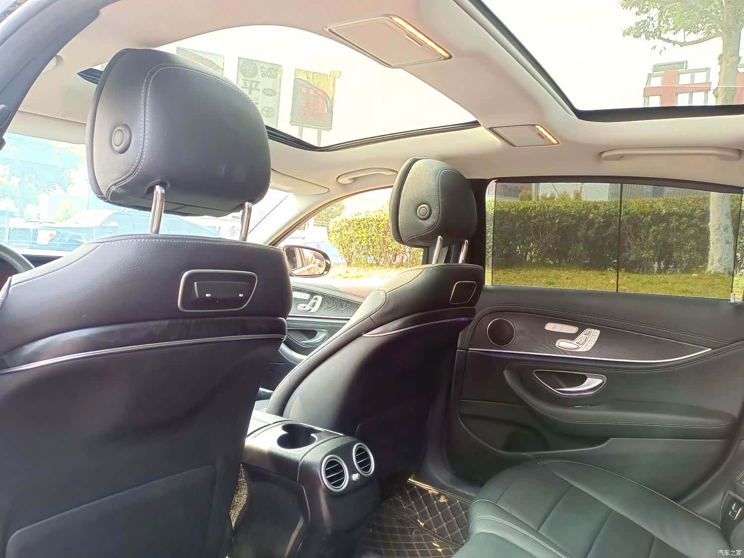 Mercedes-Benz E-Class, 2019 4
