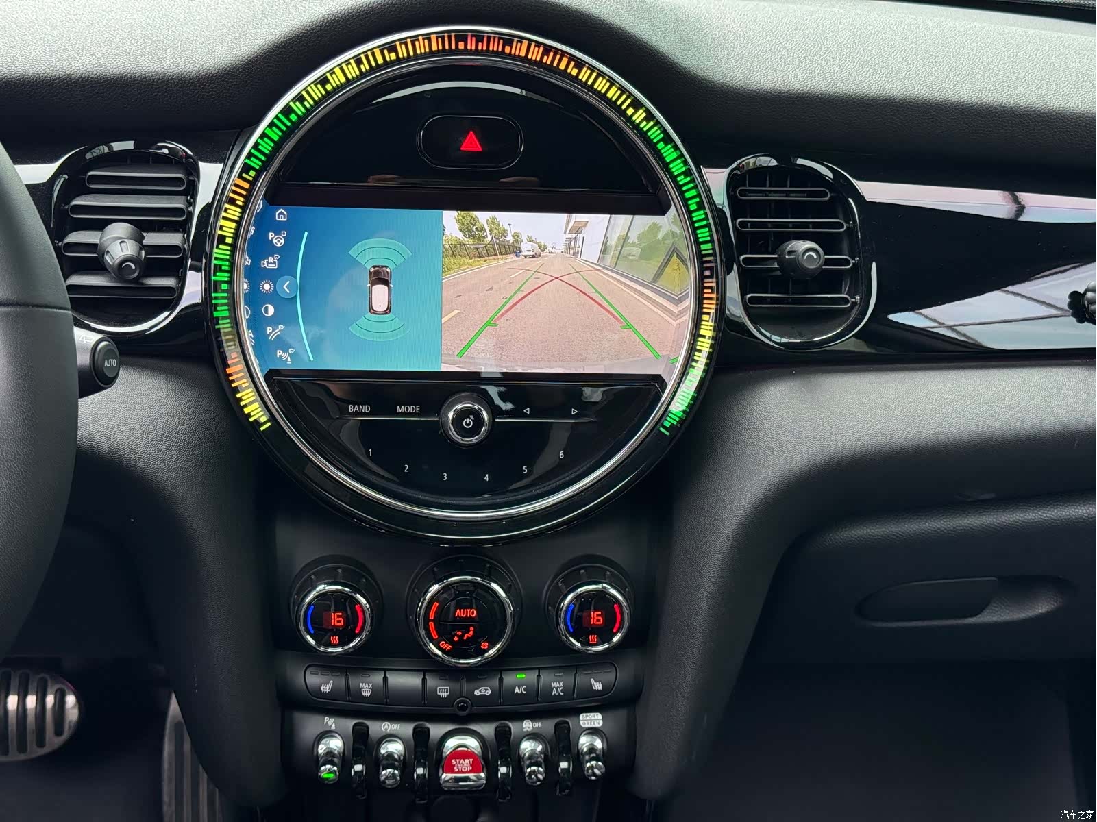 Mini Cooper, 2021 10