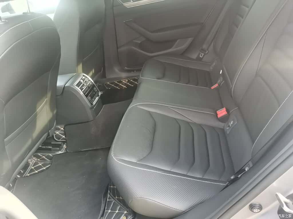Volkswagen CC, 2019 17