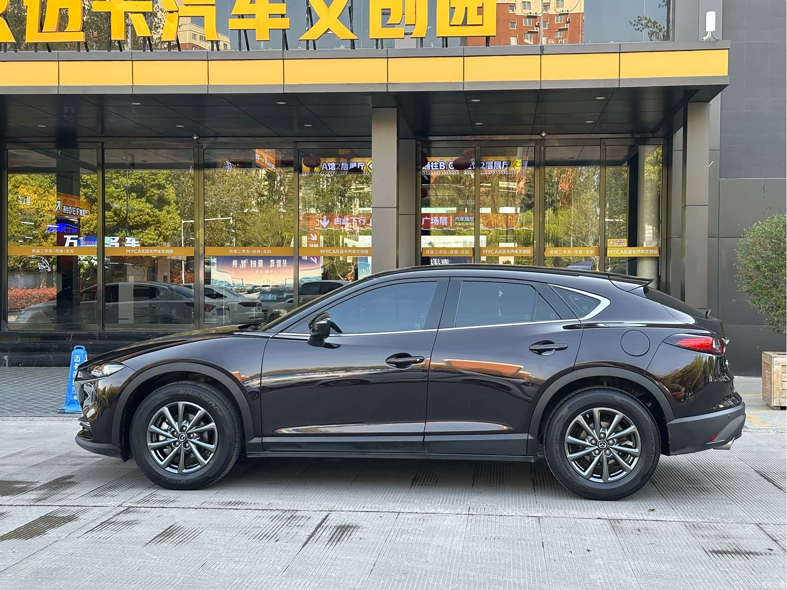 Mazda CX-4, 2020 11