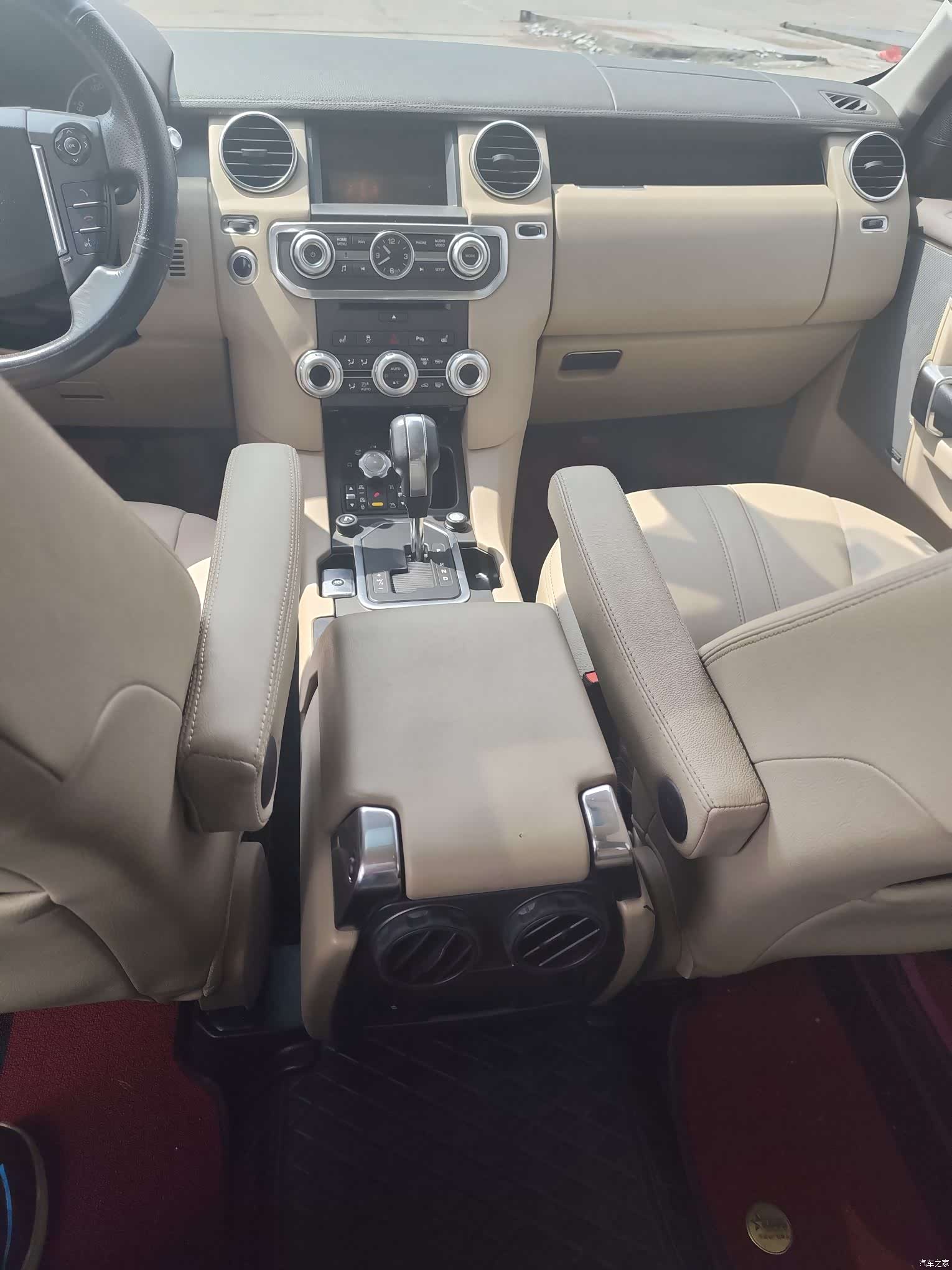 Land Rover Discovery, 2012 9