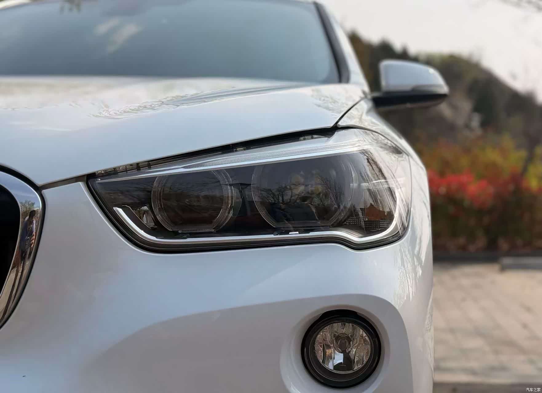 BMW X1, 2019 все фото