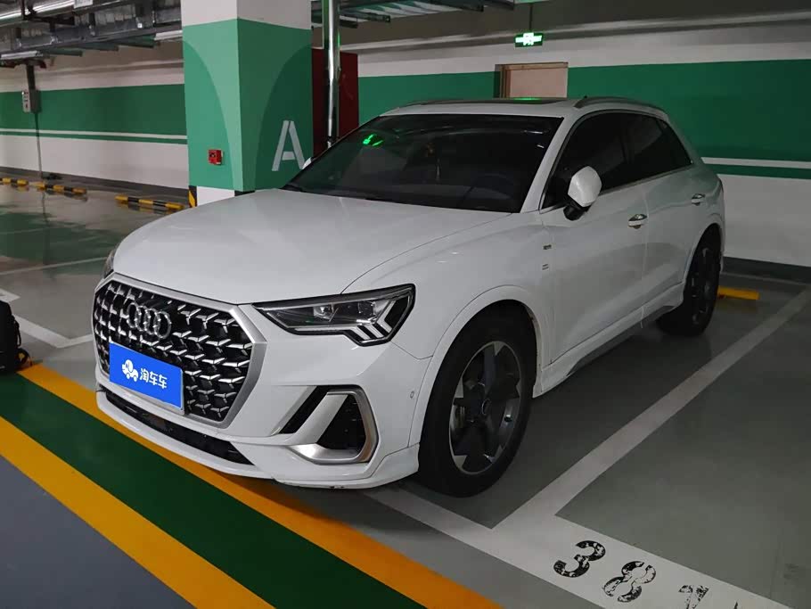 Audi Q3 2024 35 TFSI Fashion