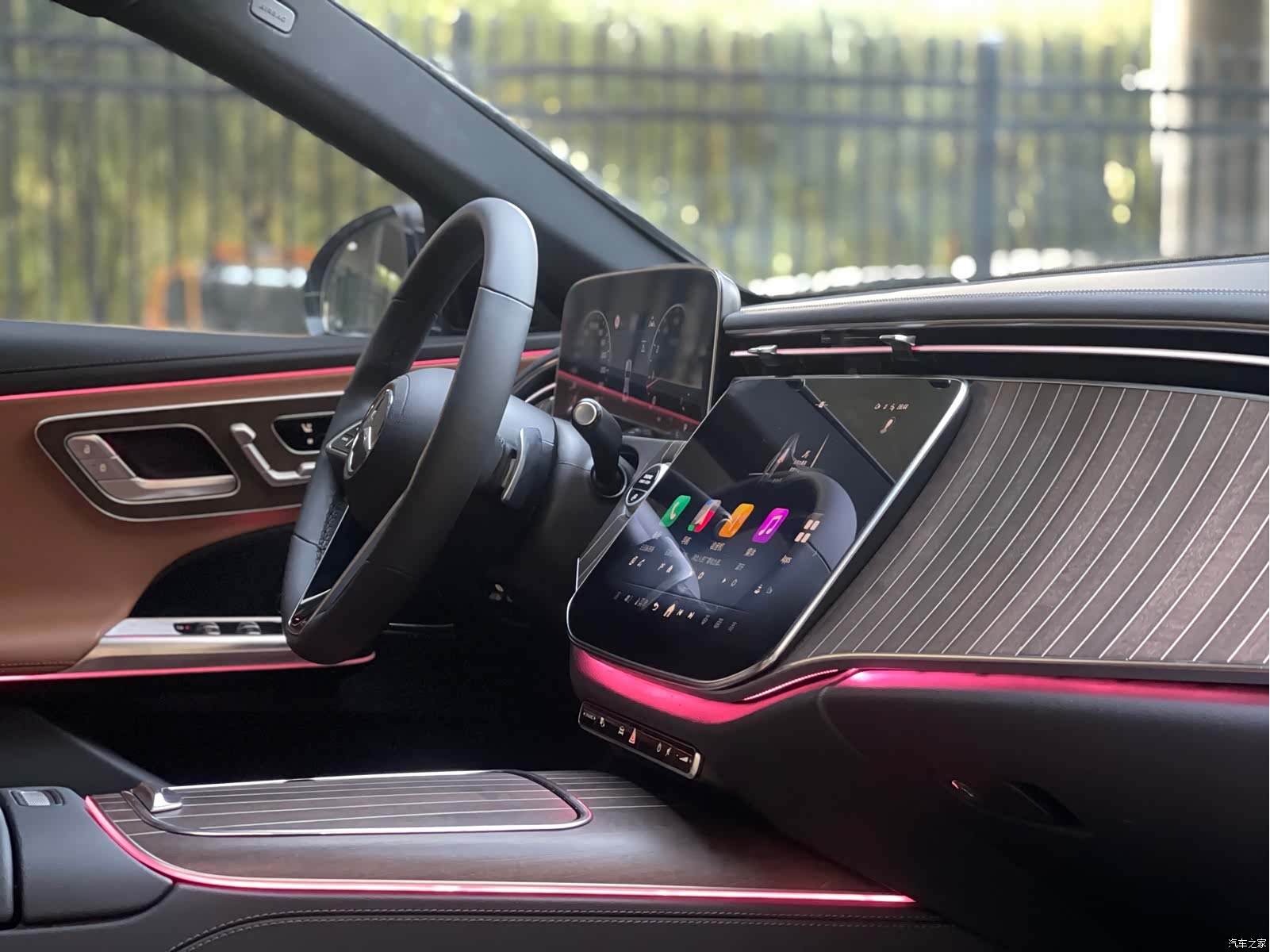 Mercedes-Benz E-Class, 2024 6