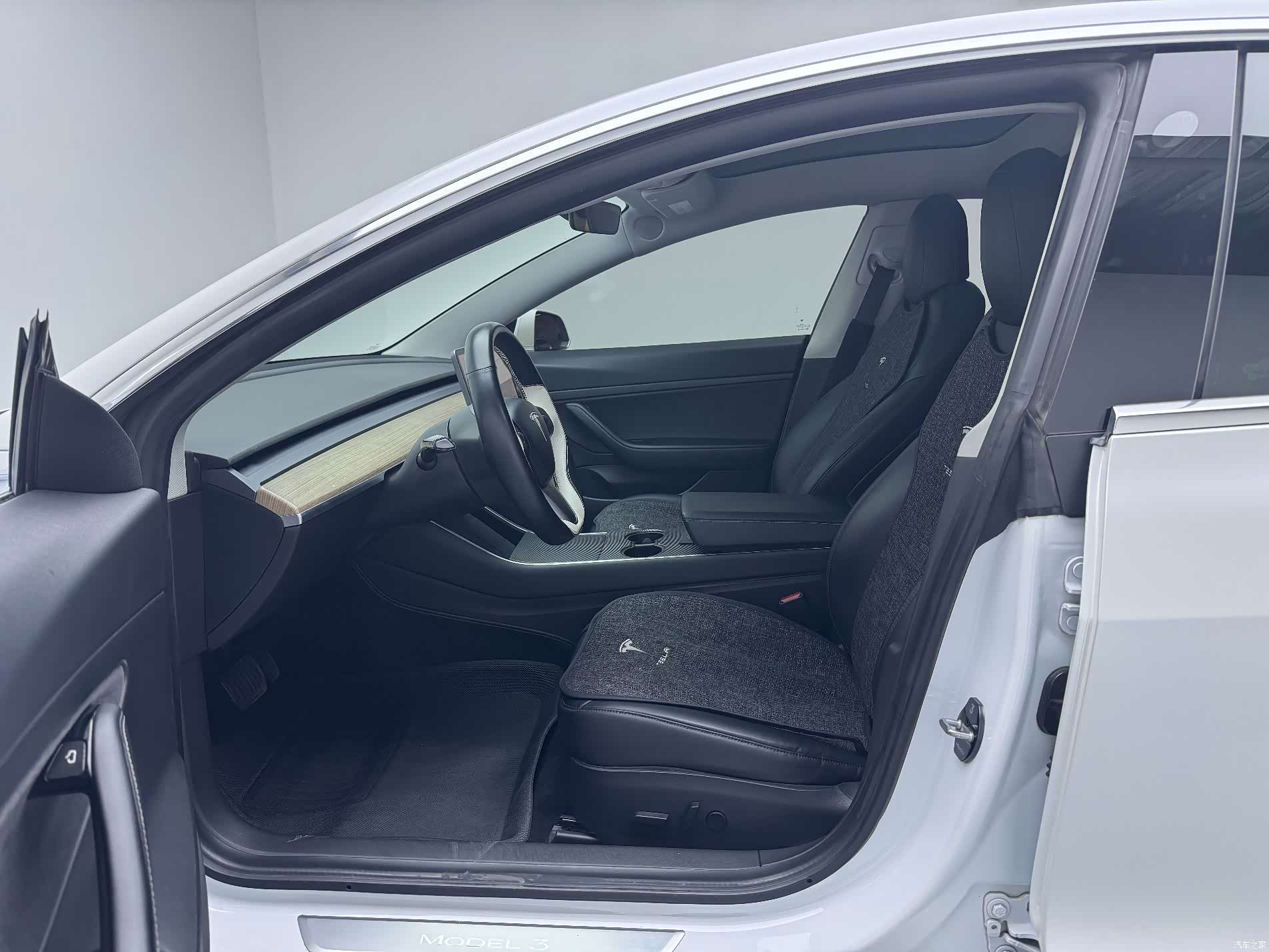 Tesla Model 3, 2020 8