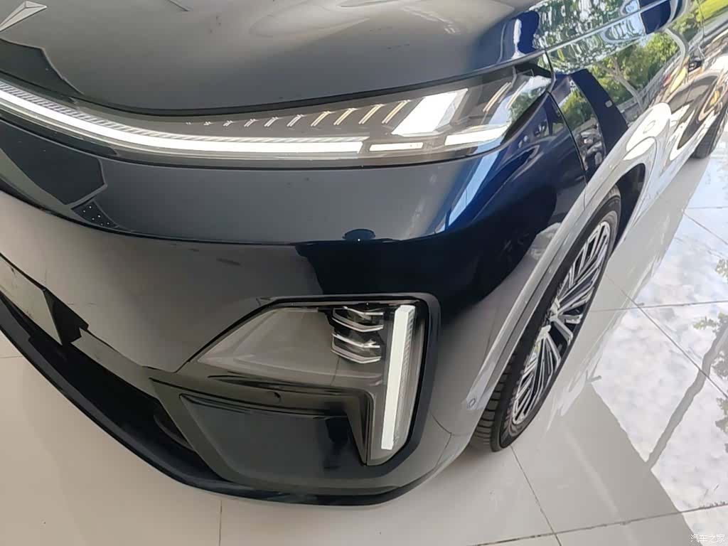 Deepal S09, 2025 24