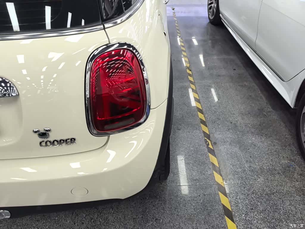 Mini Cooper, 2015 8