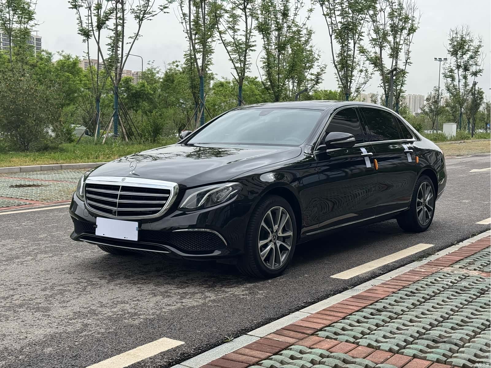 Mercedes-Benz E-Class, 2019 1