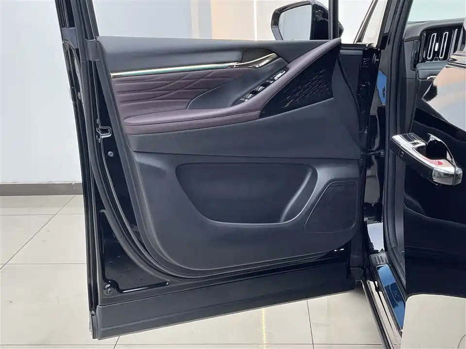 Trumpchi Trumpchi M8