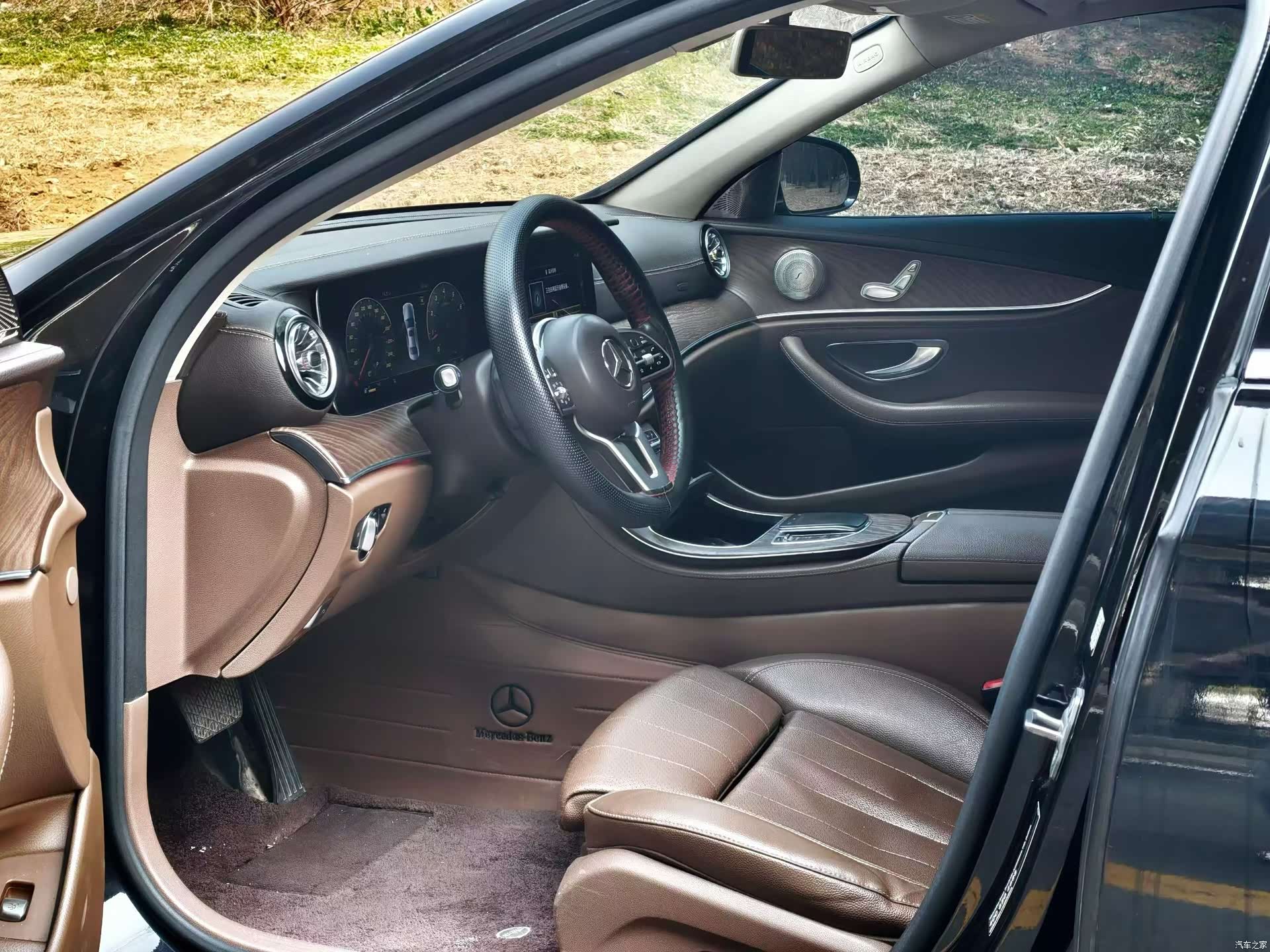 Mercedes-Benz E-Class, 2019 8