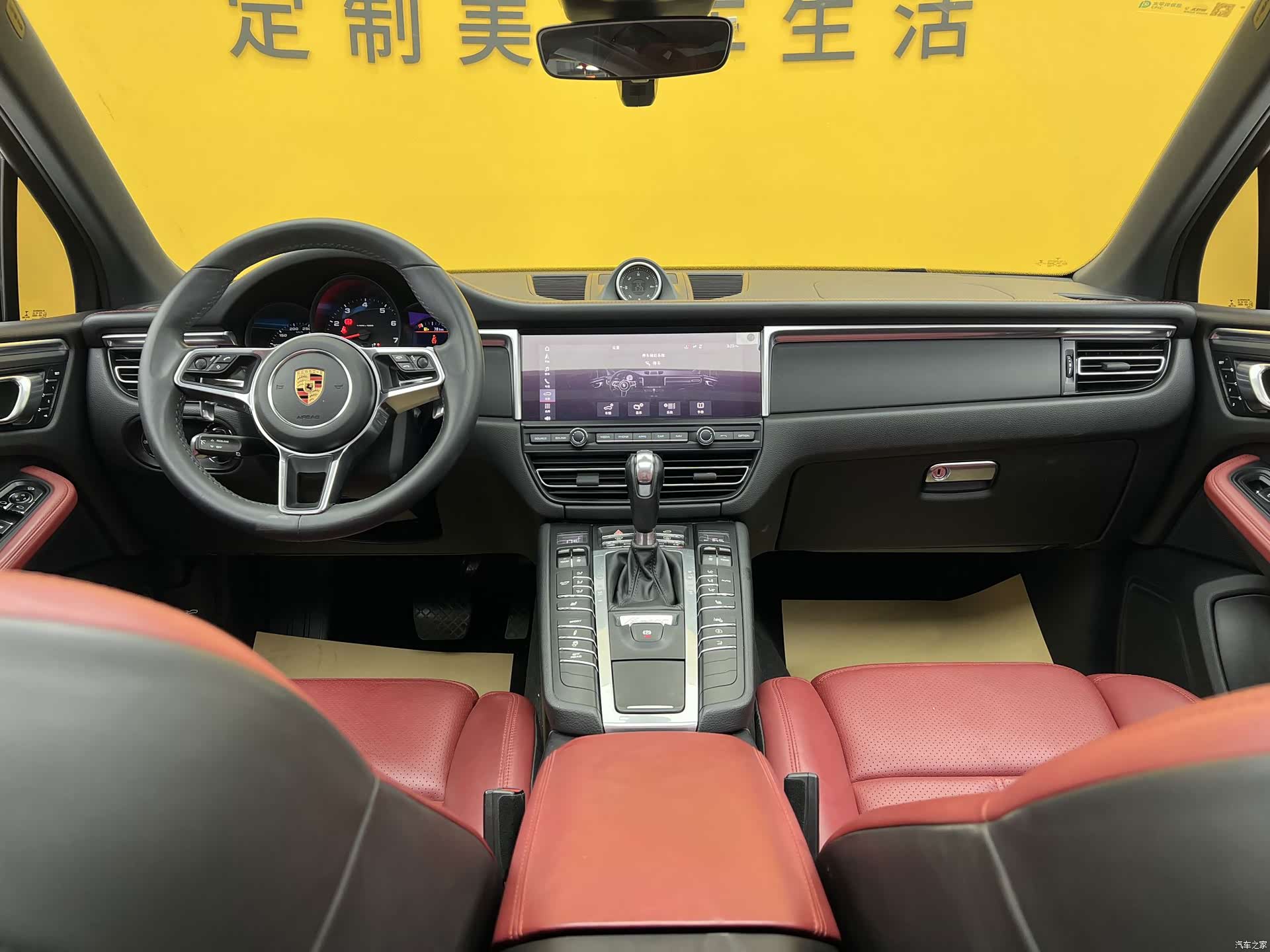 Porsche Macan, 2019 11