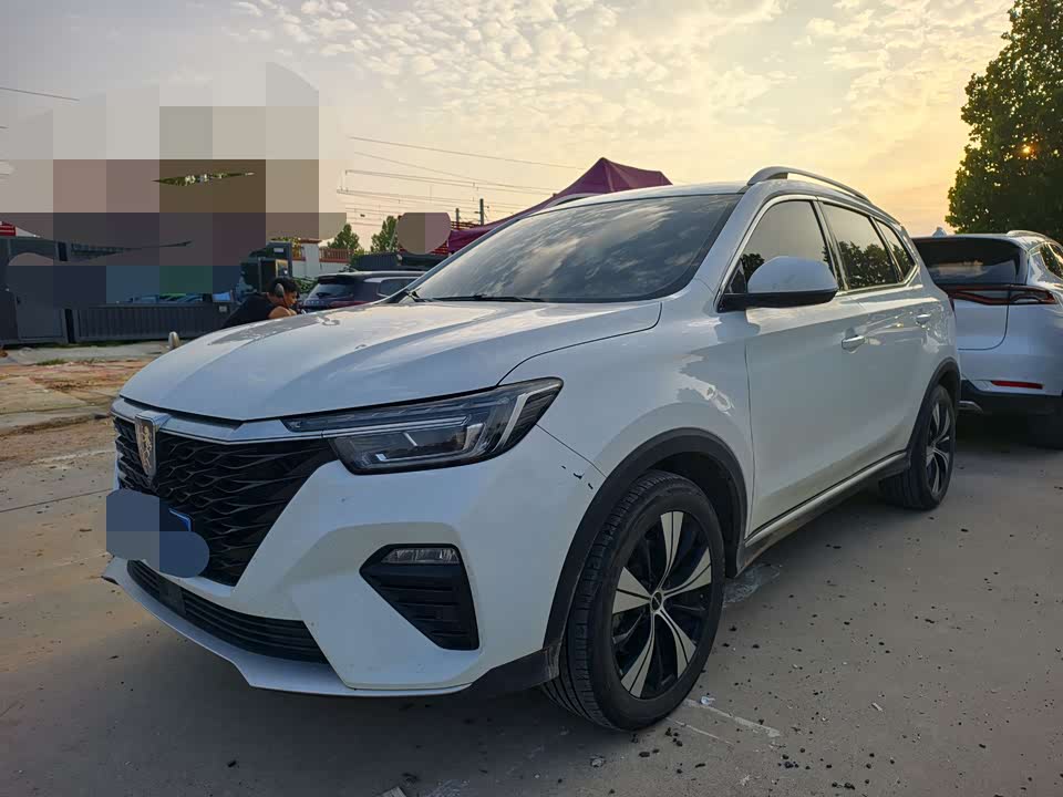Roewe RX5