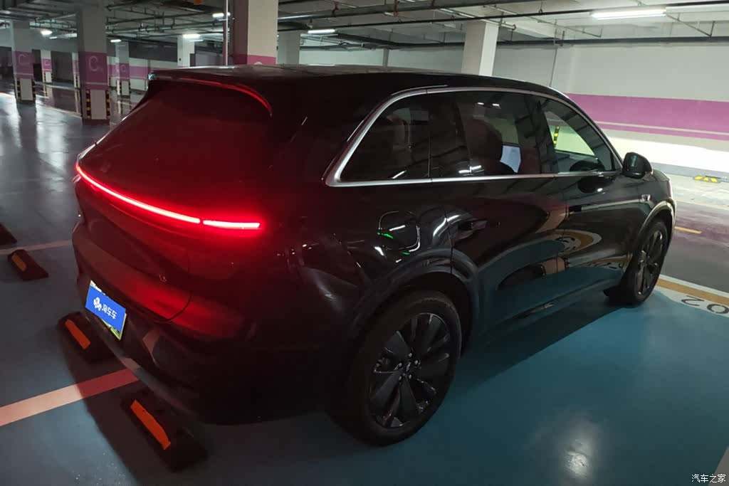 Li Auto L6, 2025 3