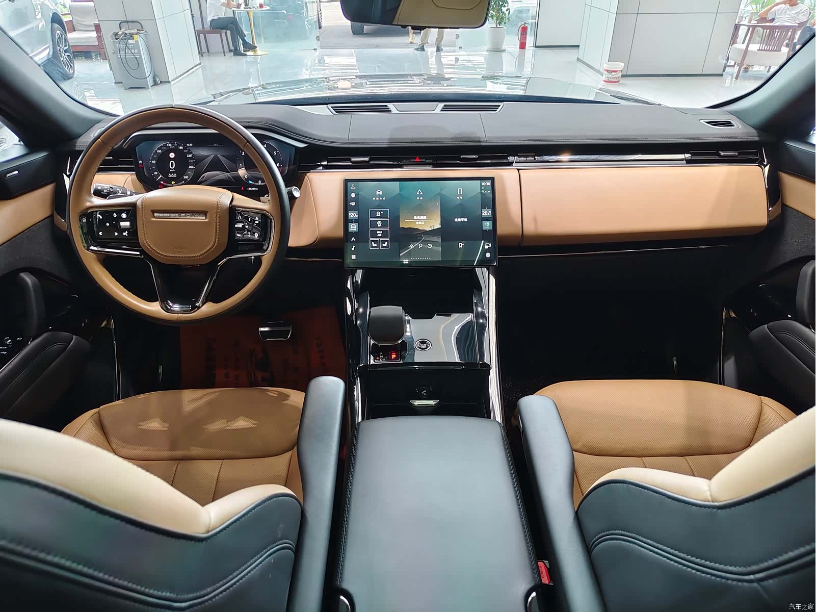 Land Rover Range Rover, 2025 12