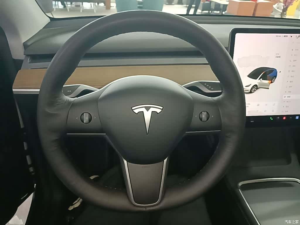 Tesla Model Y, 2021 11