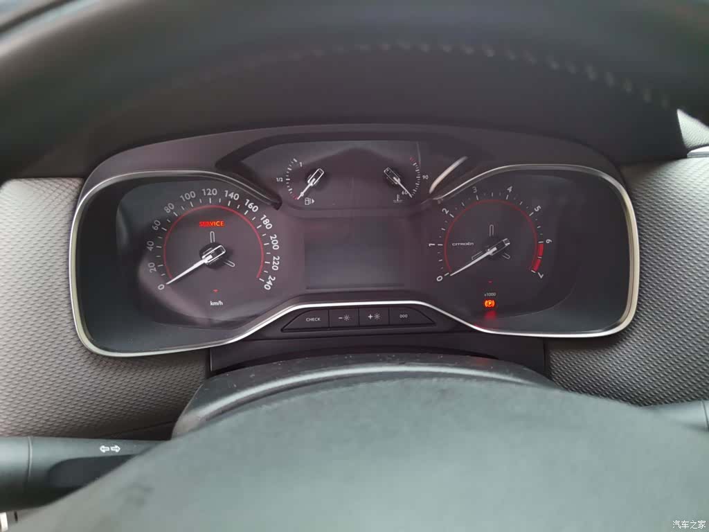 Citroen C6, 2017 8