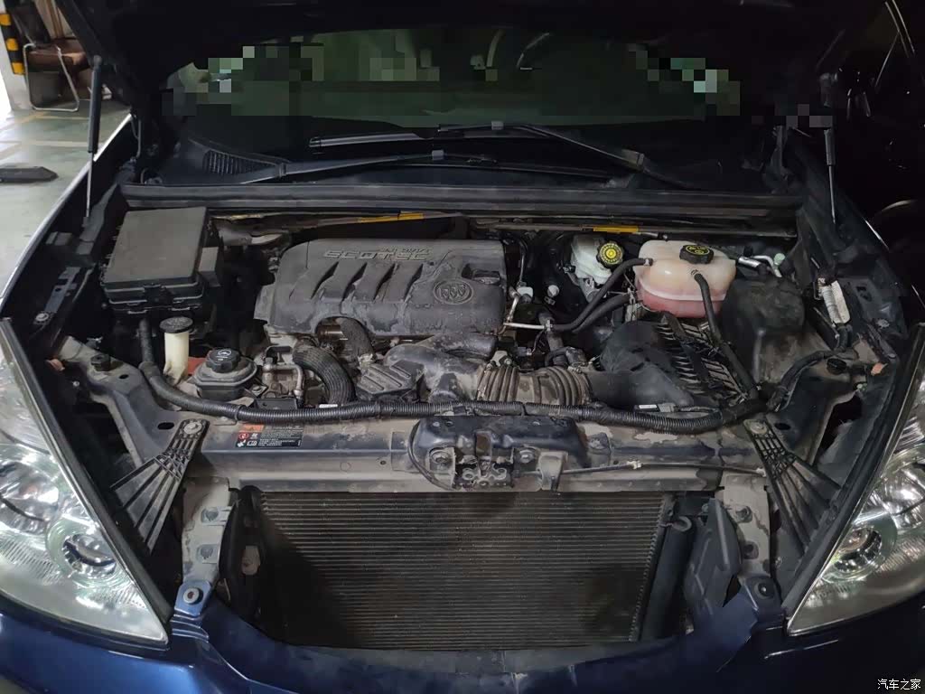 Buick GL8, 2015 11
