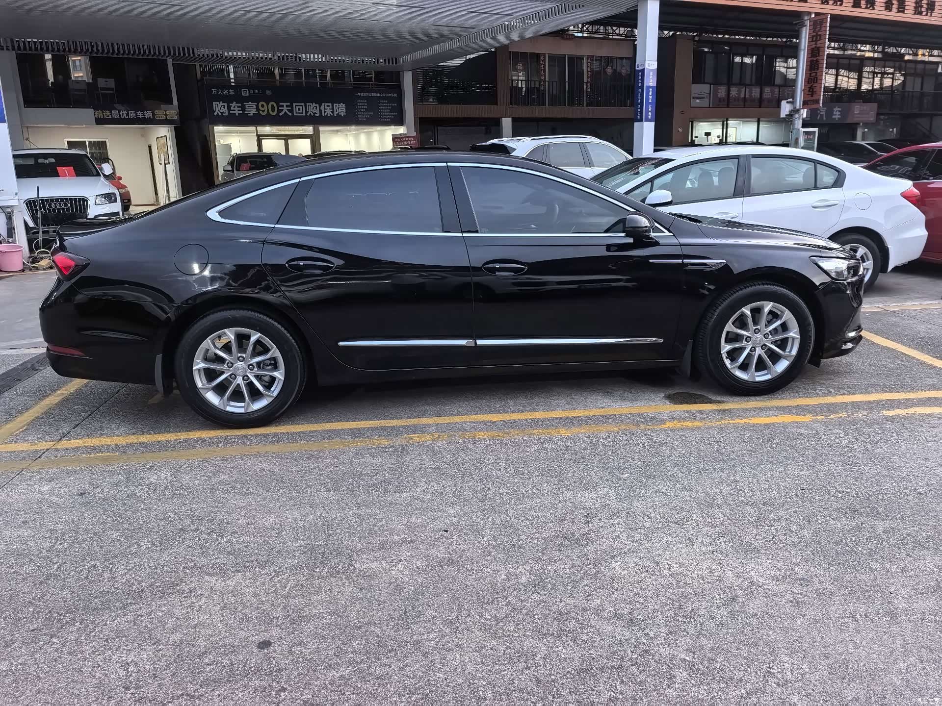 Buick LaCrosse, 2021 3