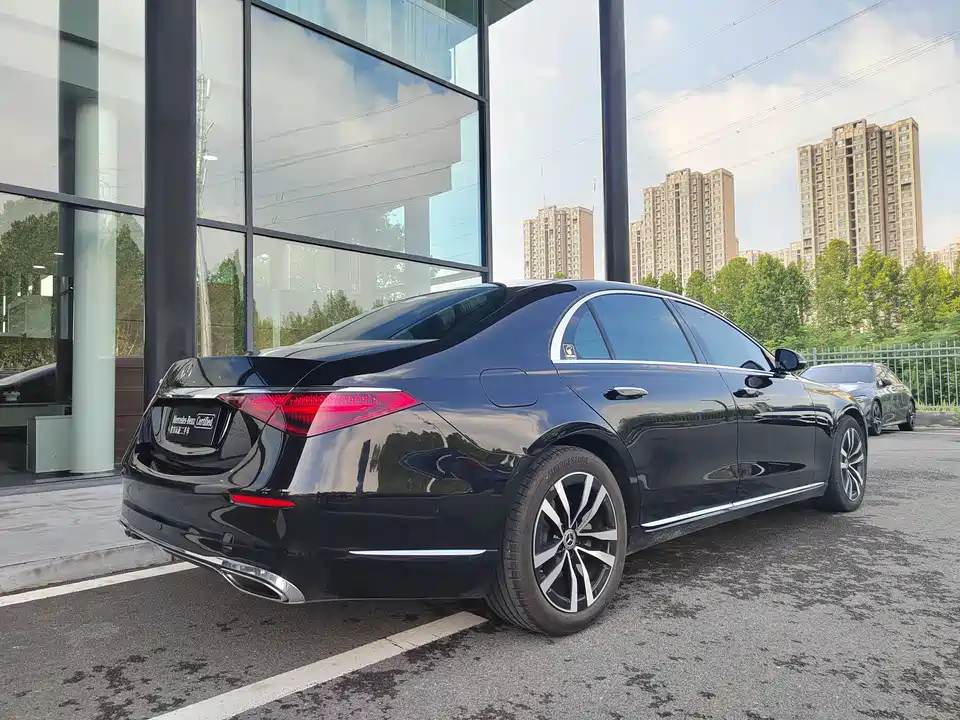 Mercedes-Benz S-class
