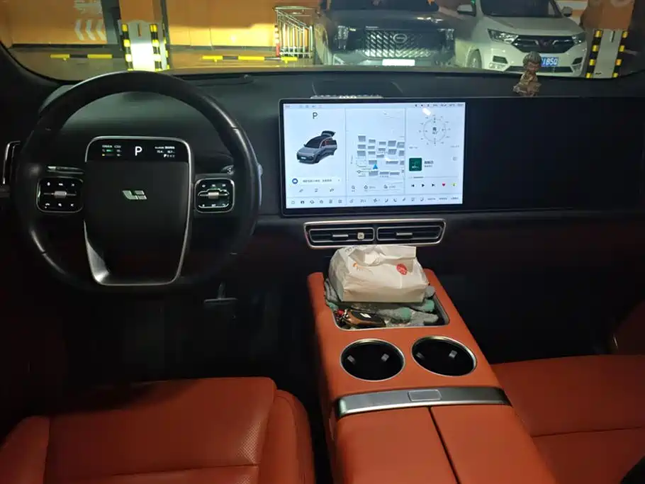 Li Auto Ideal L8