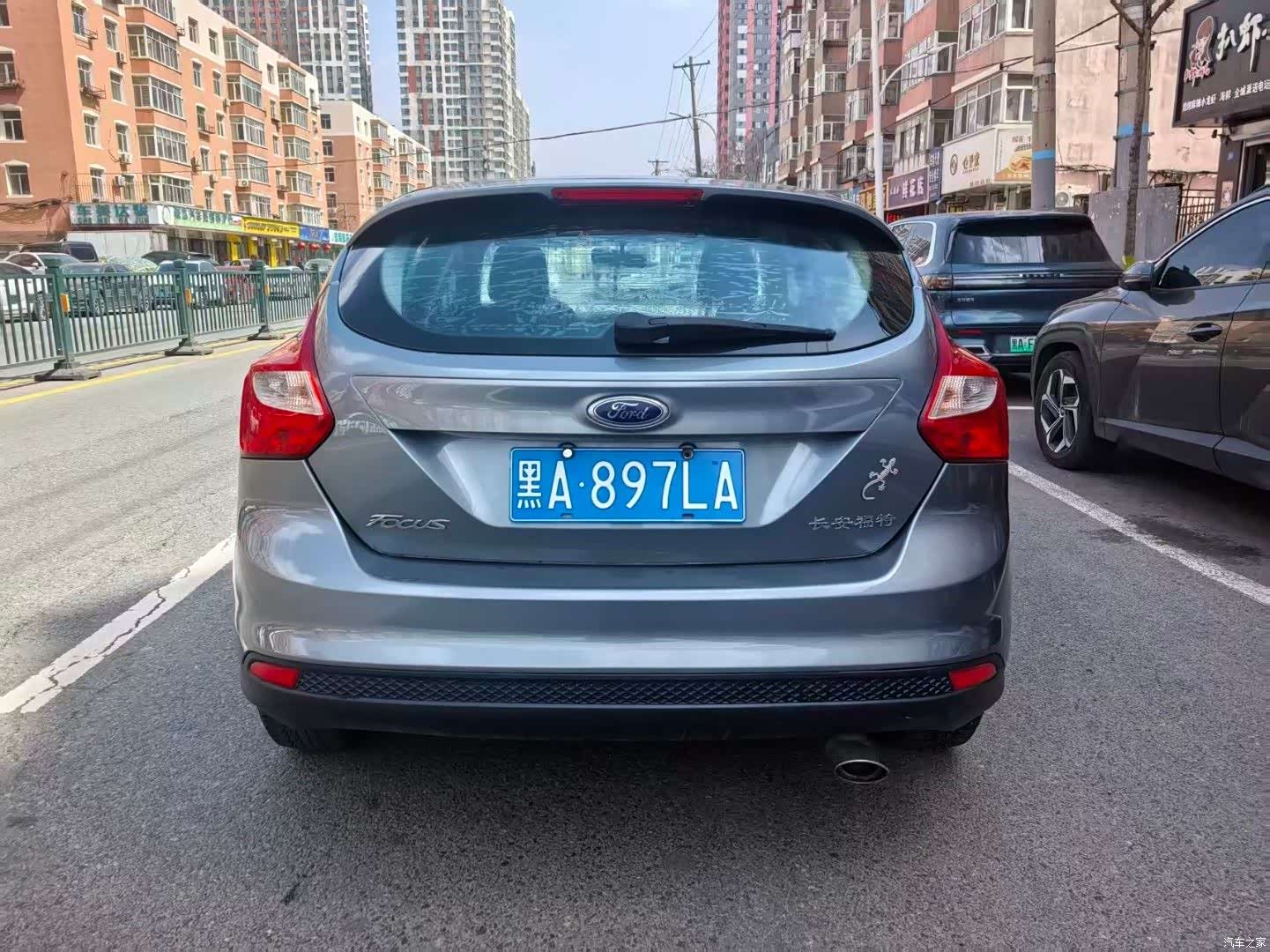 Ford Focus, 2012 6