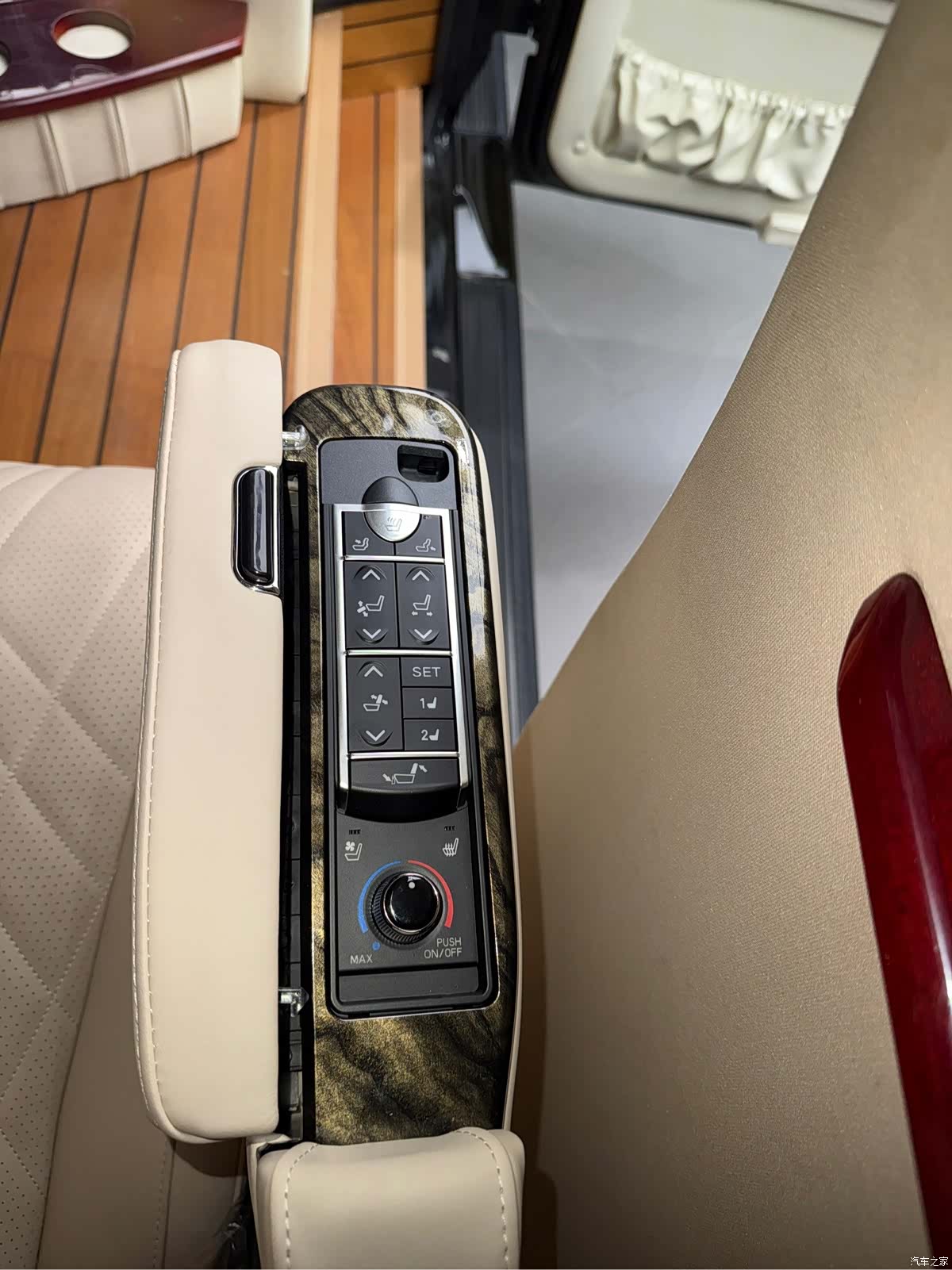 Ford E350, 2011 15