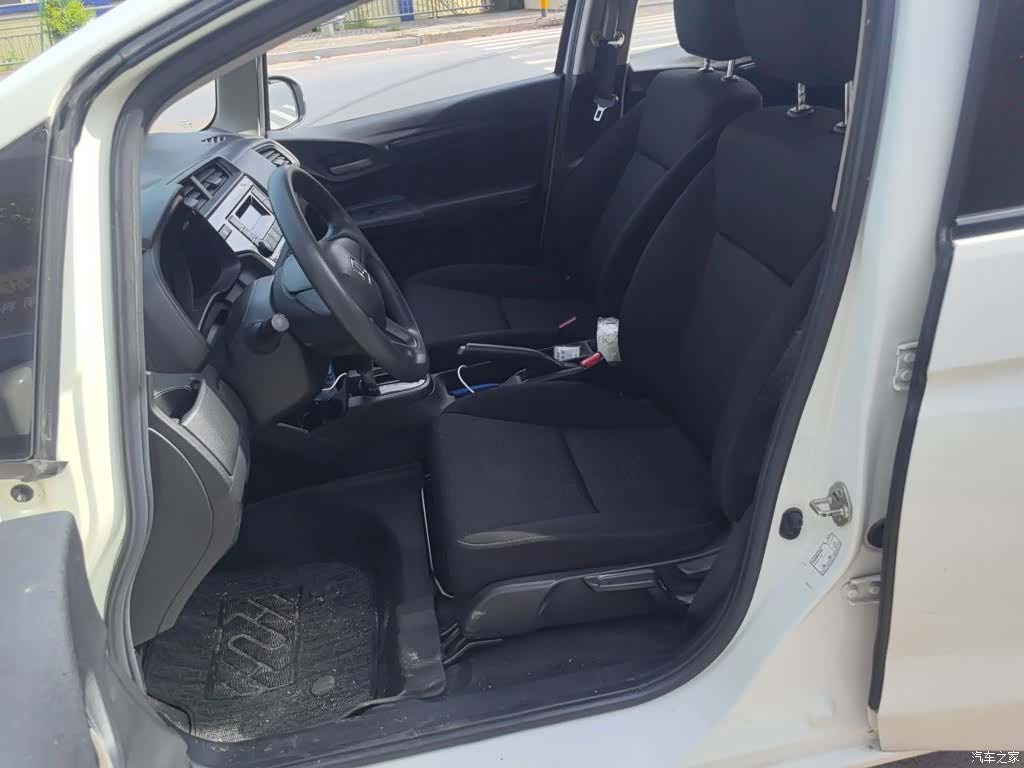 Honda Fit, 2018 12