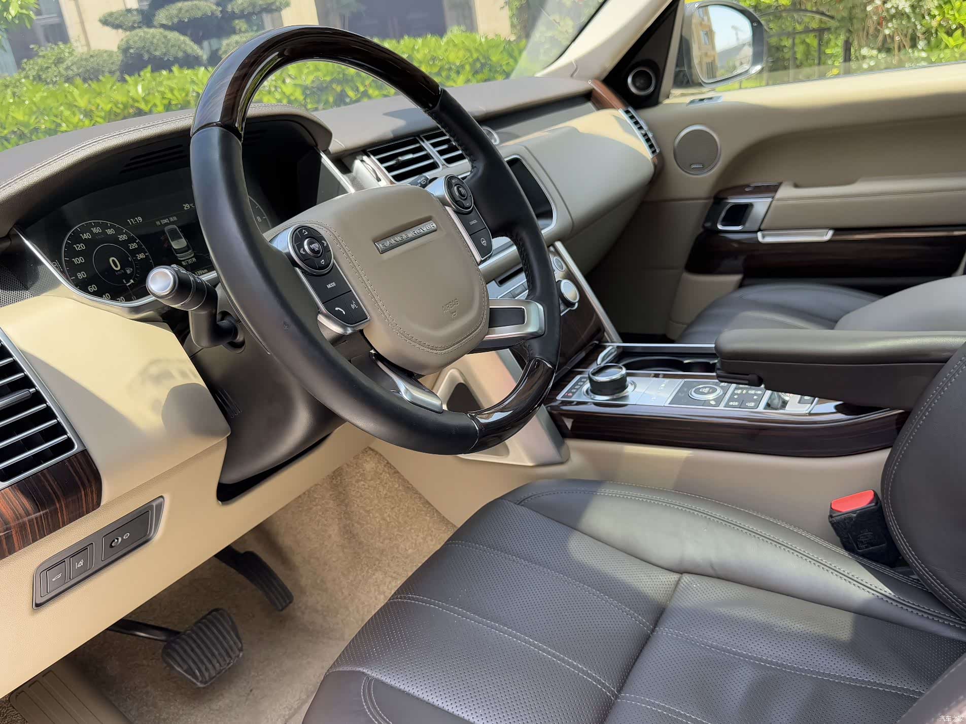 Land Rover Range Rover, 2018 9