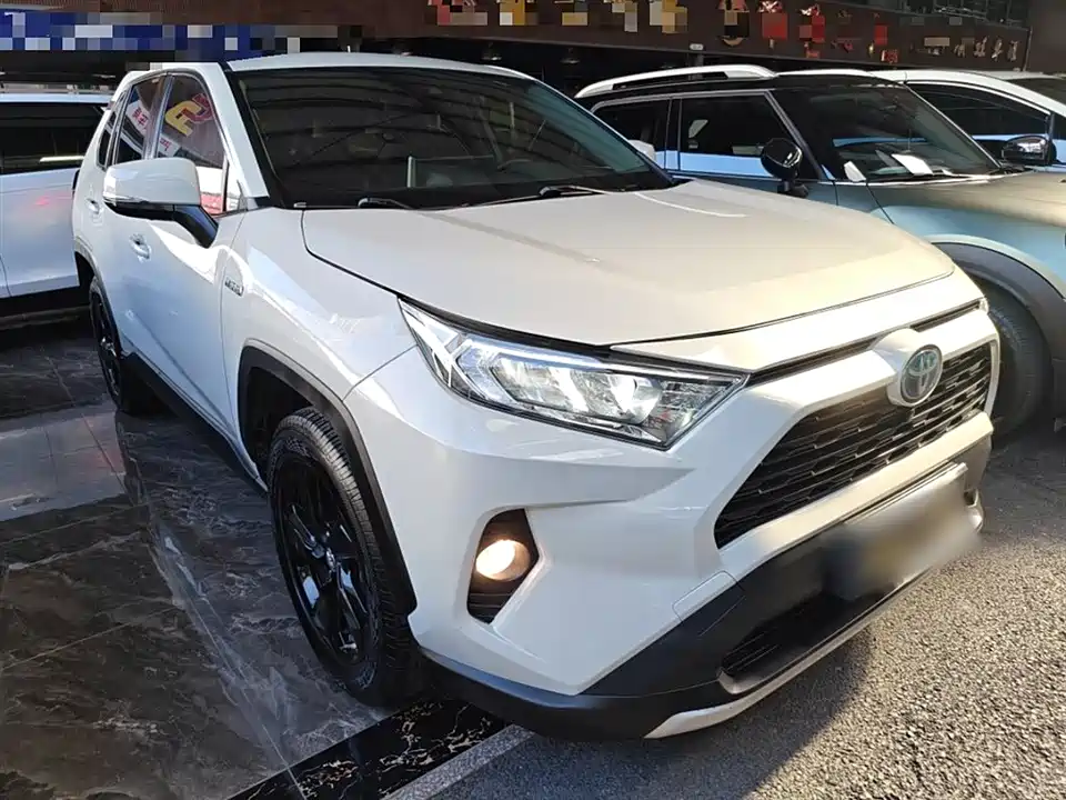 Toyota RAV4 Rongfang