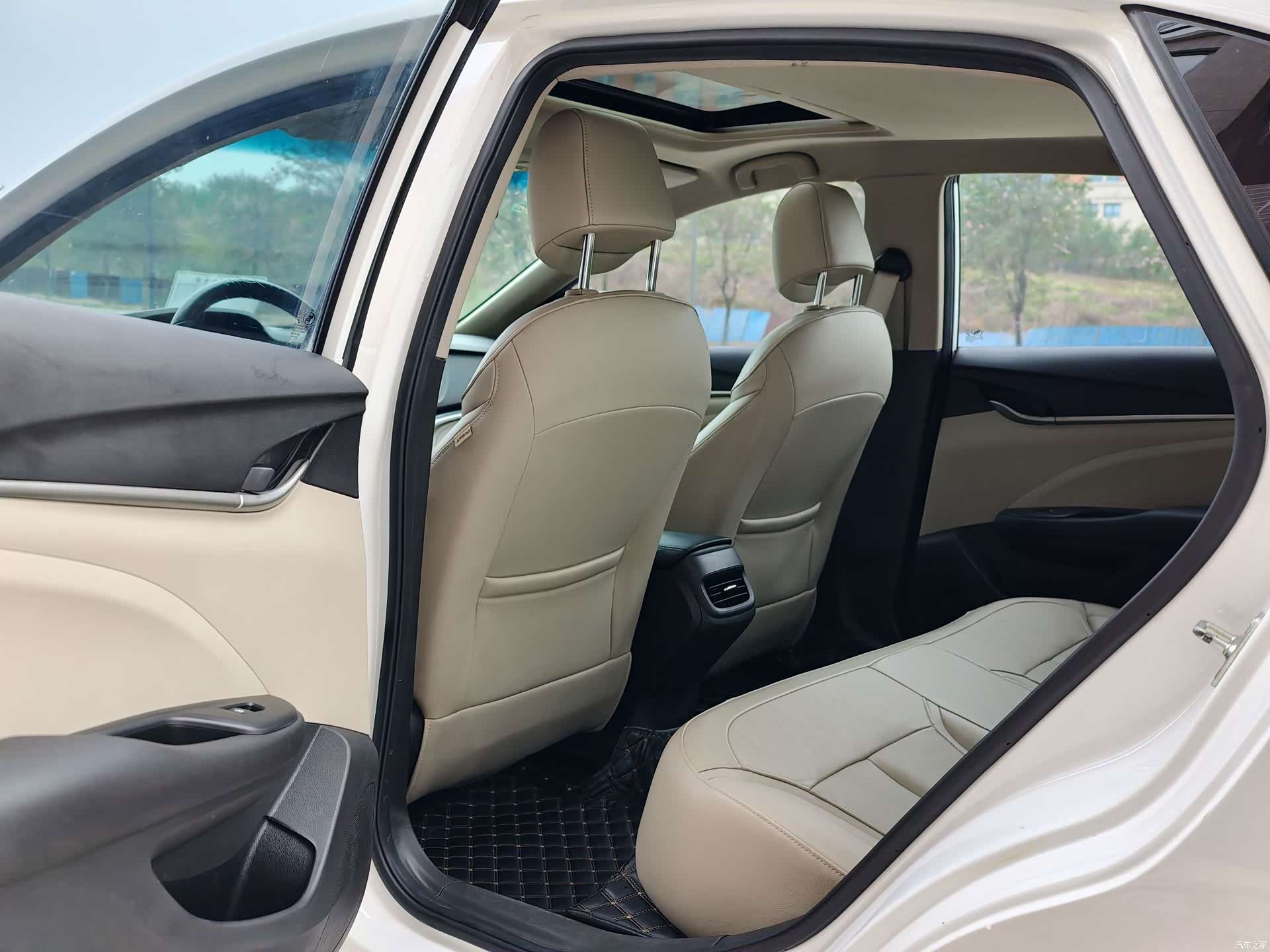 Buick V, 2019 8