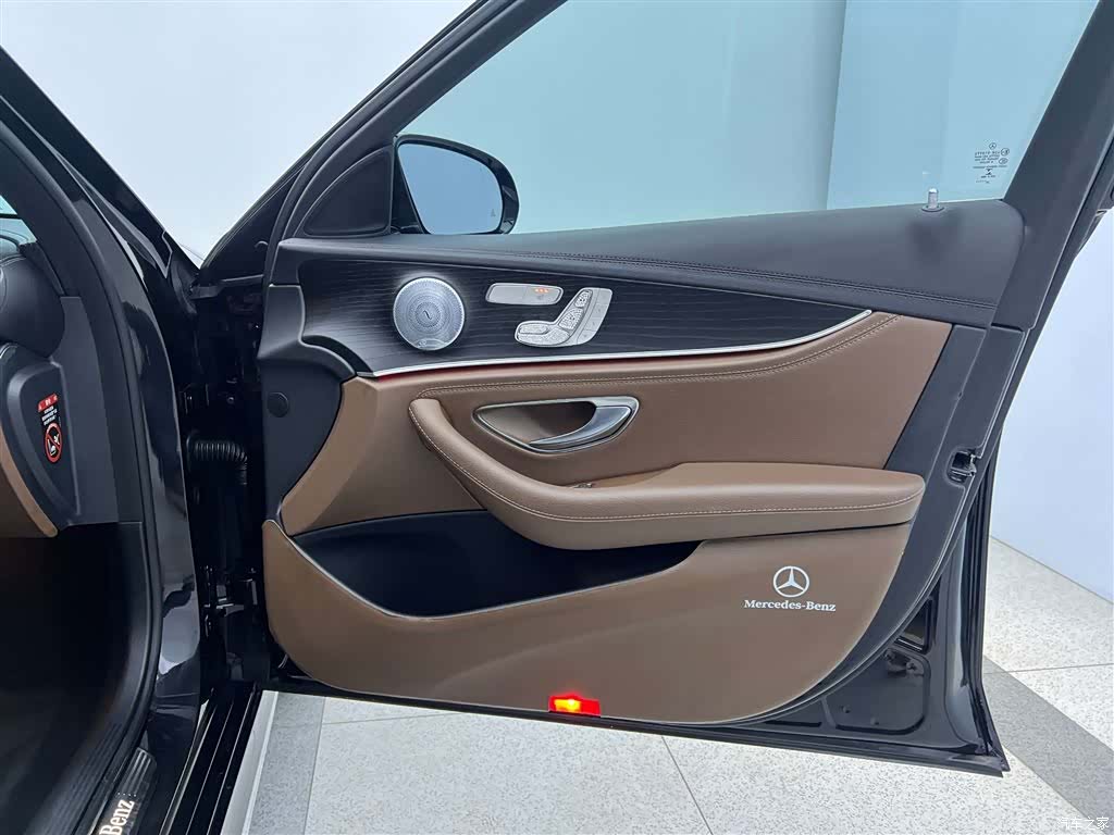 Mercedes-Benz E-Class, 2020 30