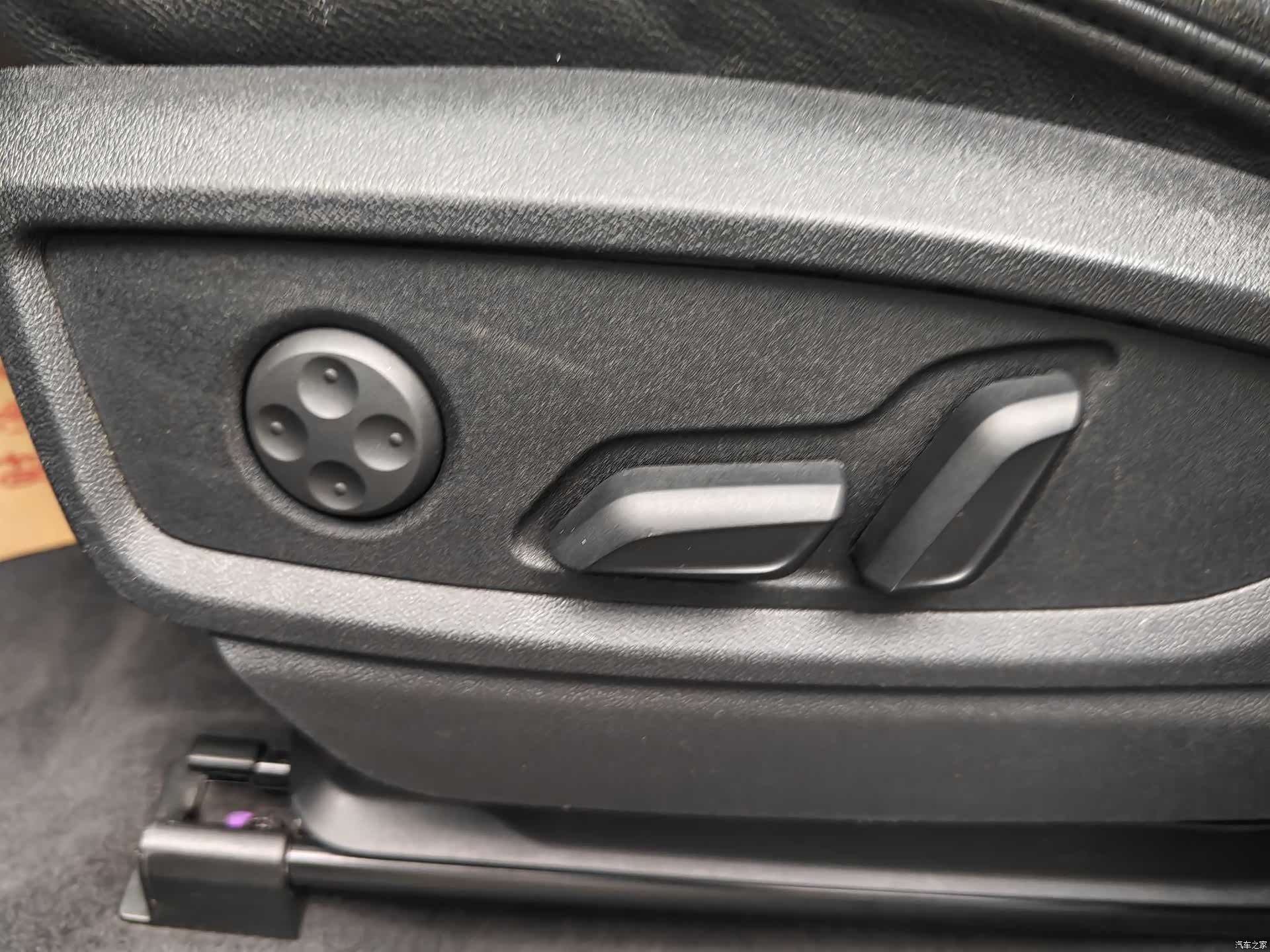 Audi Q5L, 2021 20