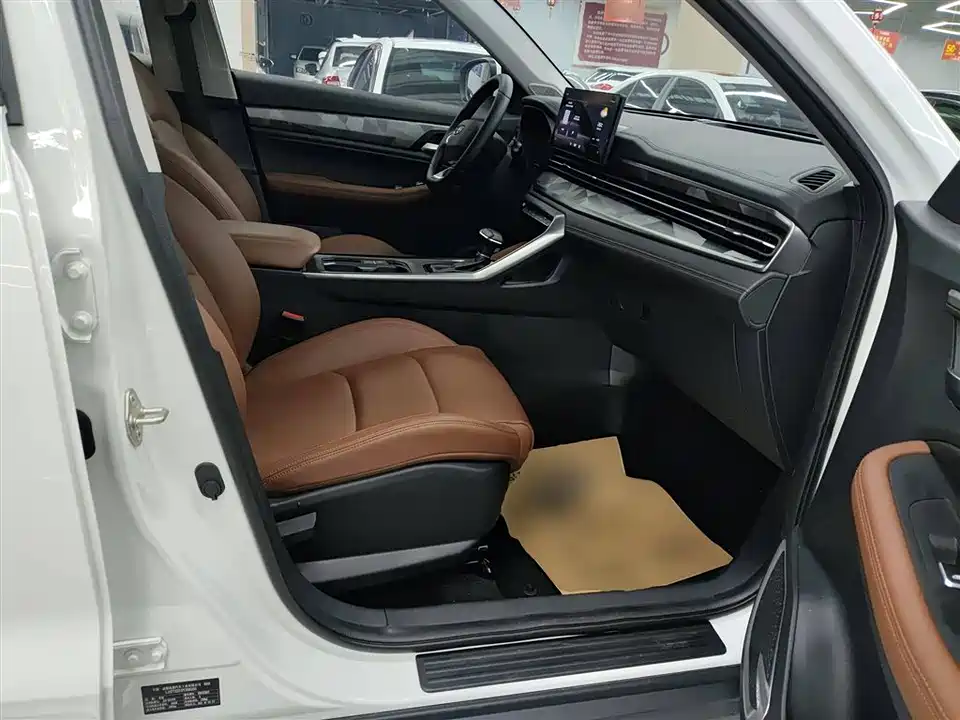 Geely Vision X6
