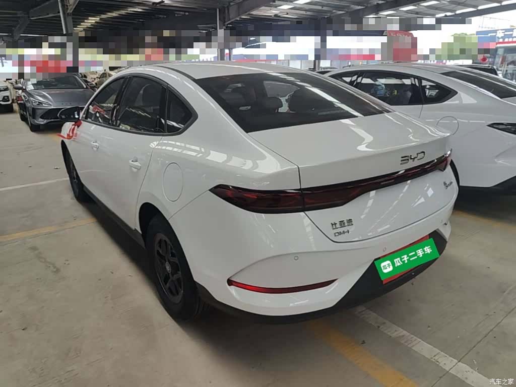 BYD Qin, 2026 все фото