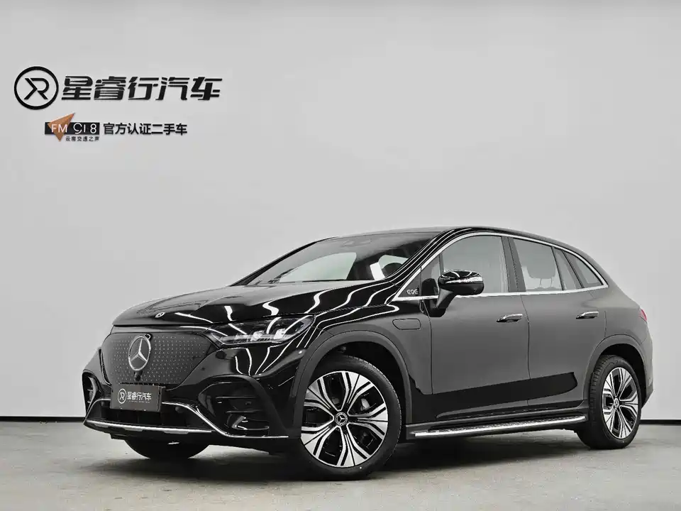 Mercedes-Benz EQE SUV
