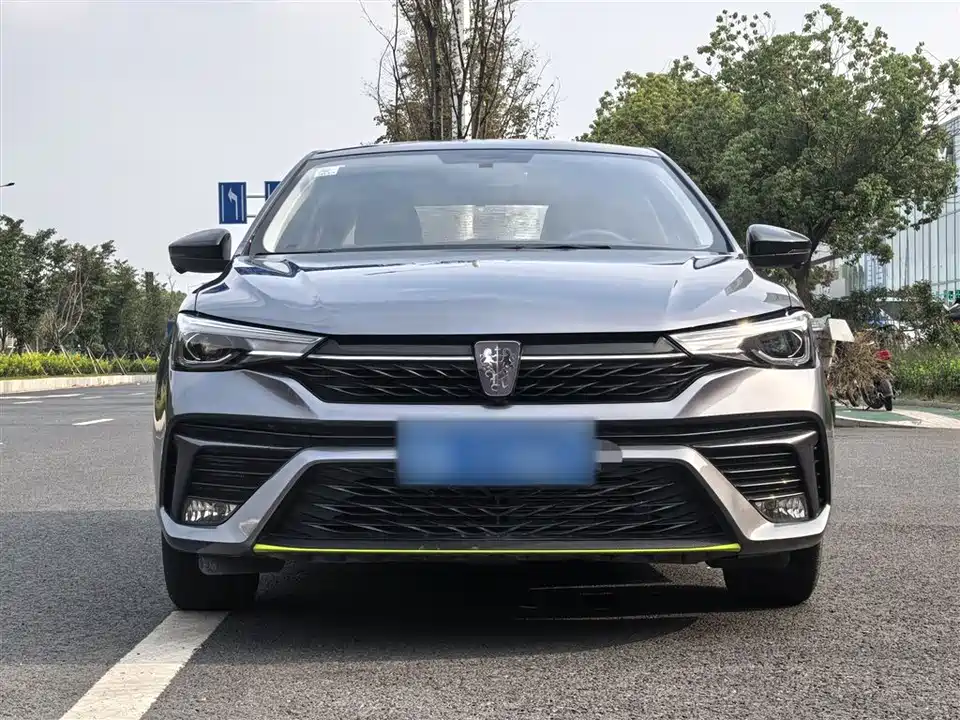 Roewe i5