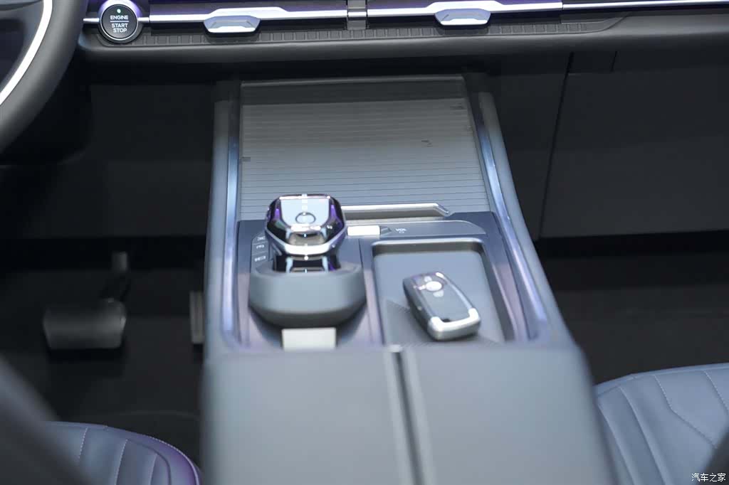Ford Edge L, 2025 8