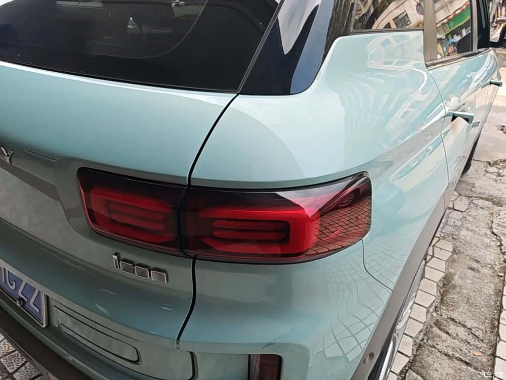 Geely Icon, 2022 8