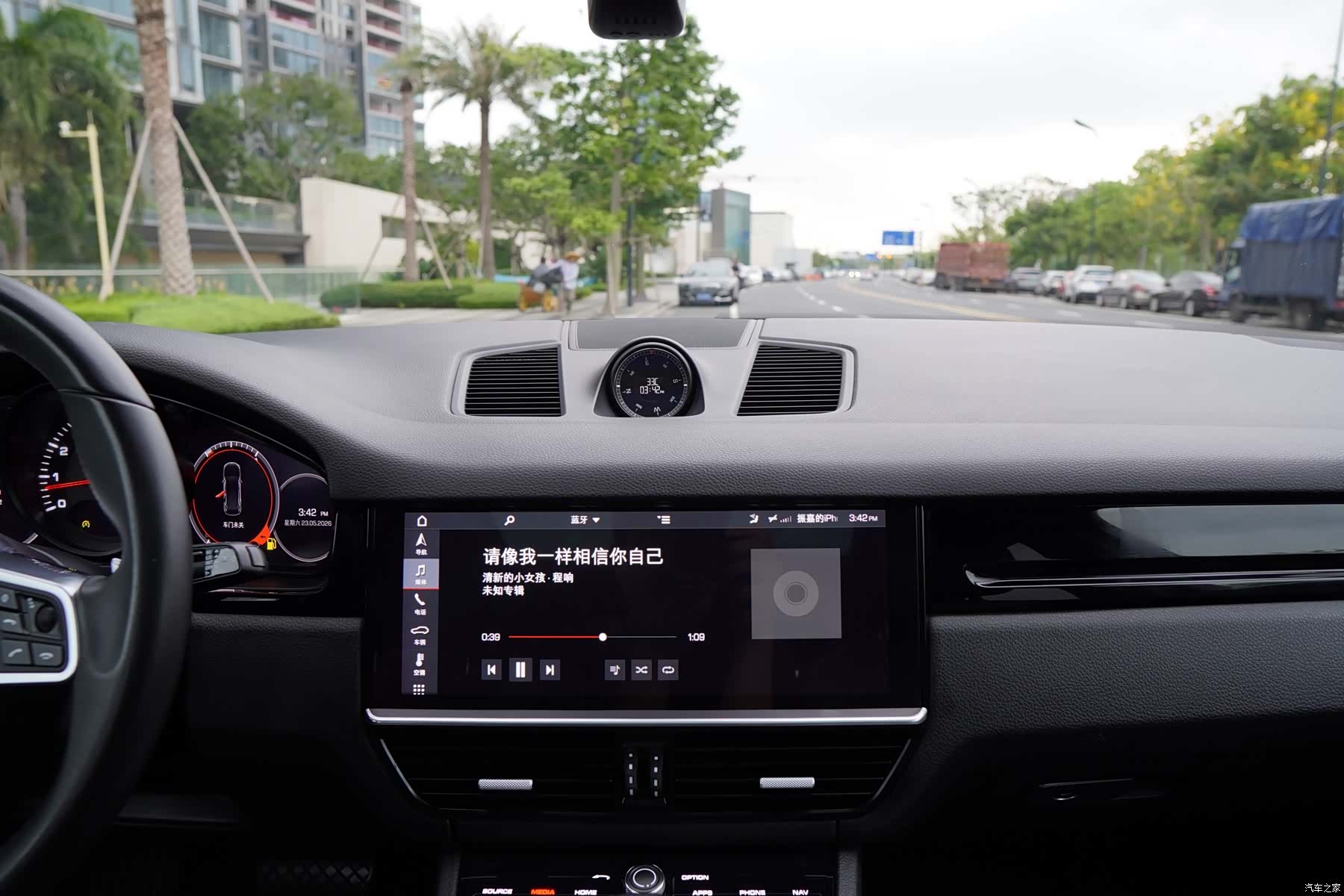 Porsche Cayenne, 2018 8