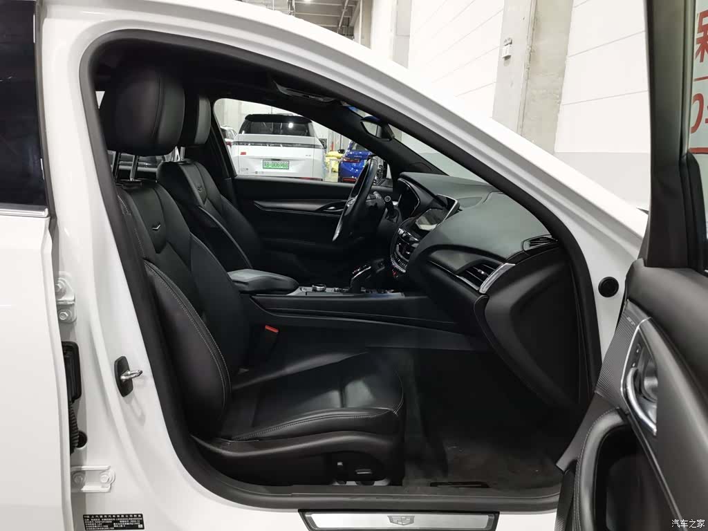Cadillac CT5, 2021 23