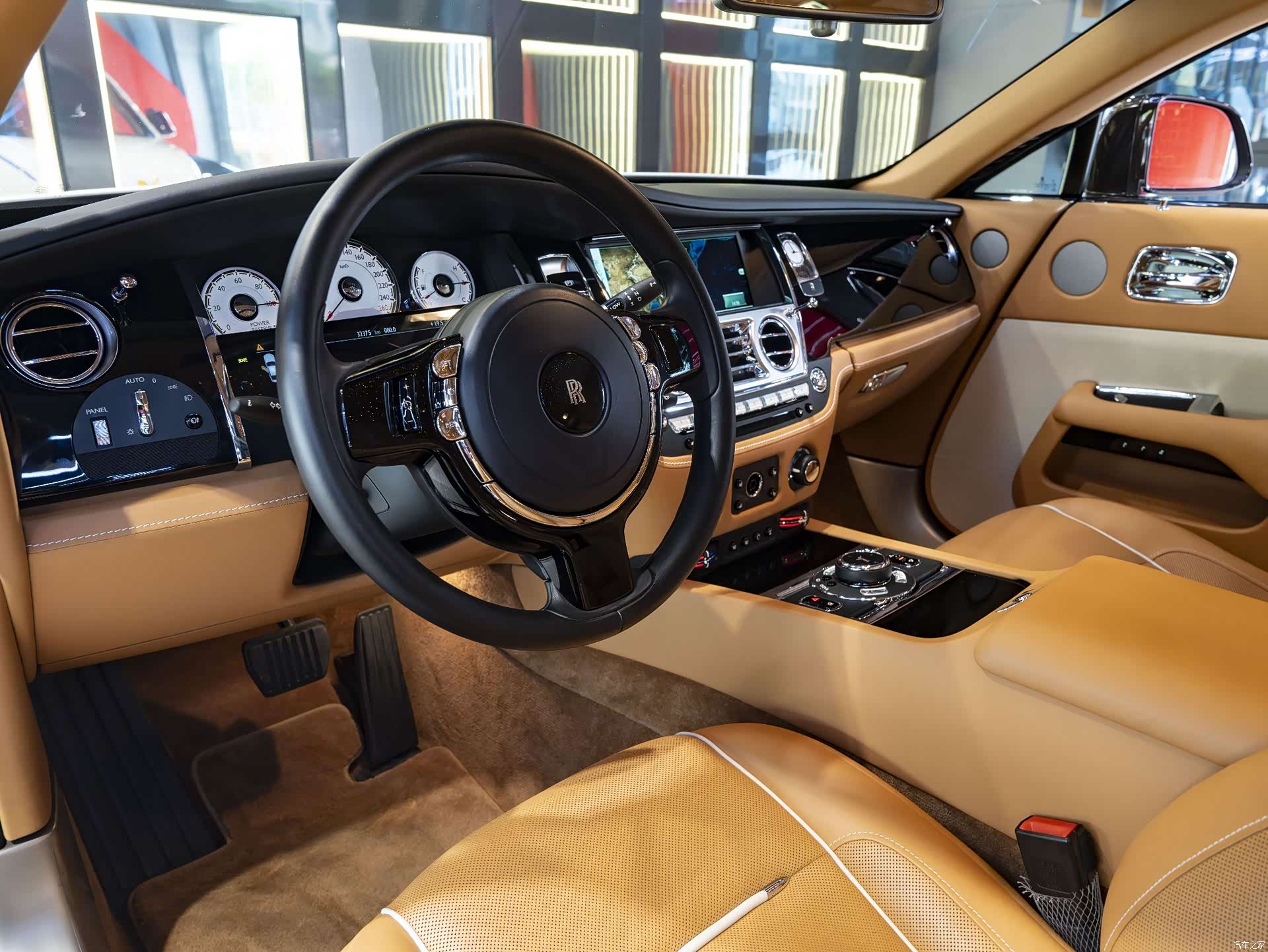 Rolls-Royce Wraith, 2018 13