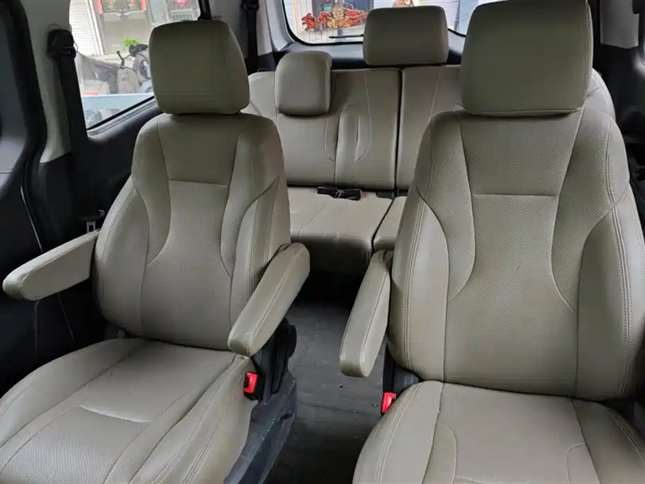 JAC Refine Ruifeng M4