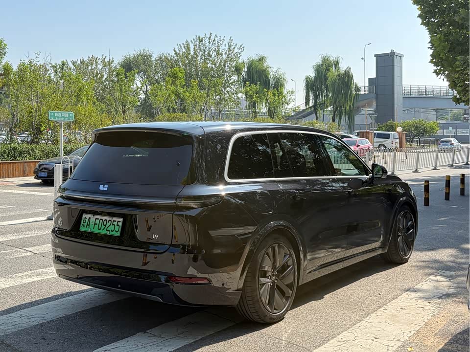 Li Auto Ideal L9