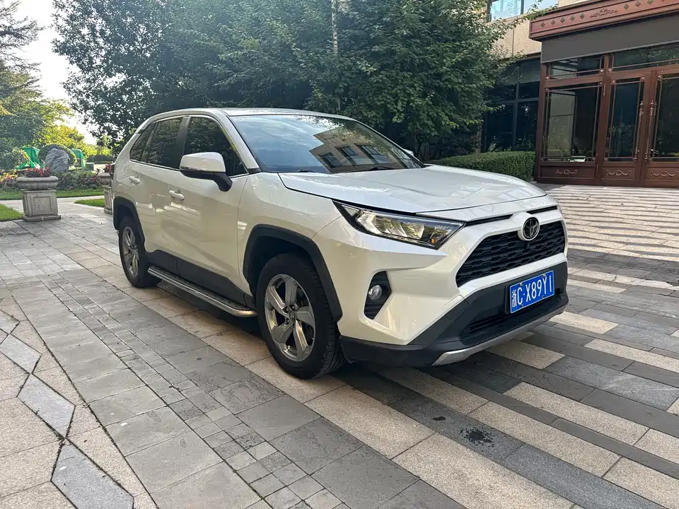 Toyota RAV4 Rongfang