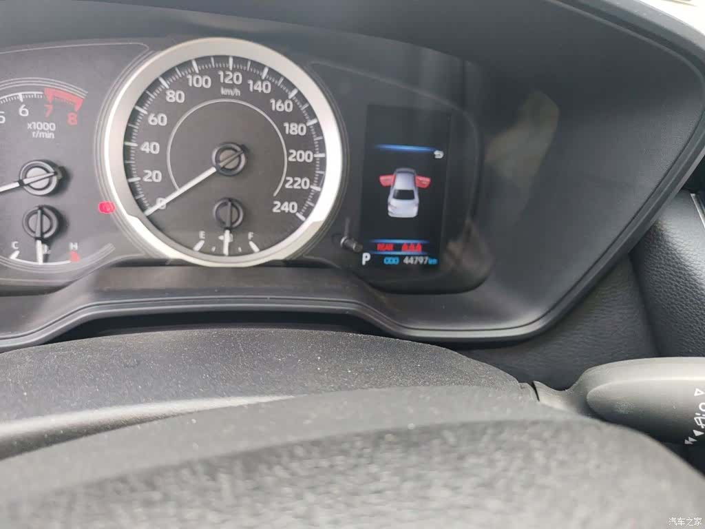 Toyota Corolla, 2022 все фото