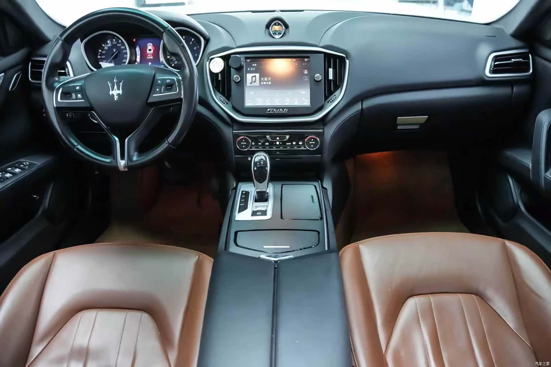 Maserati Ghibli, 2017 4